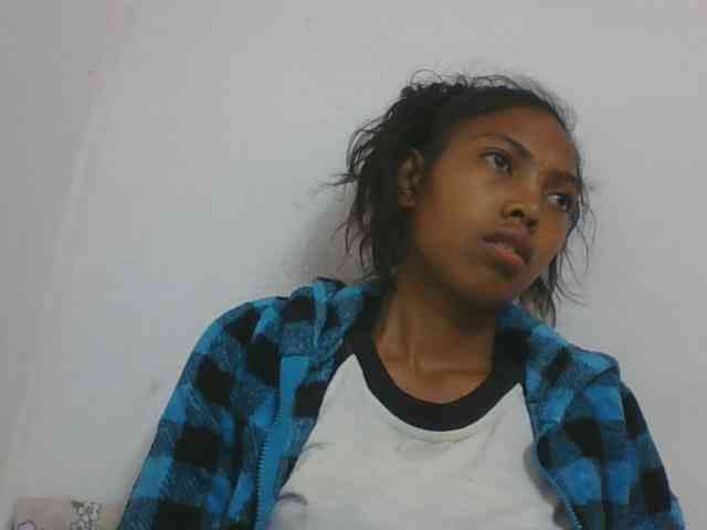 Layah7 webcam