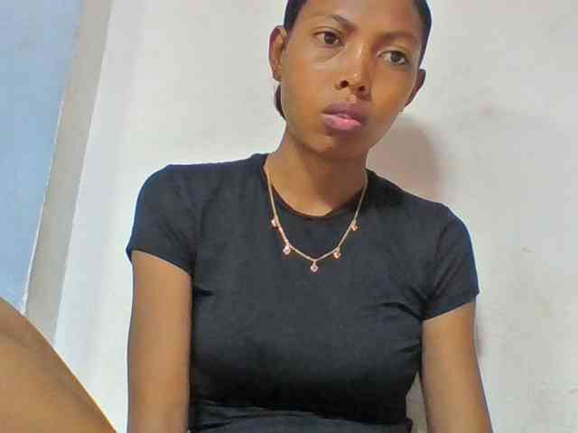 Layah7 webcam