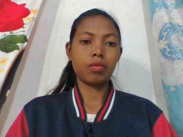 Layah7 webcam