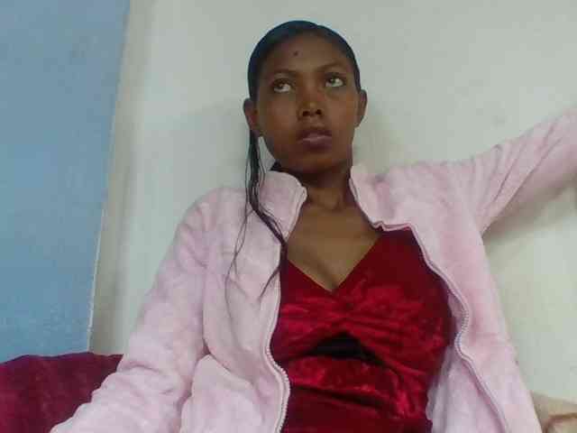 Layah7 webcam