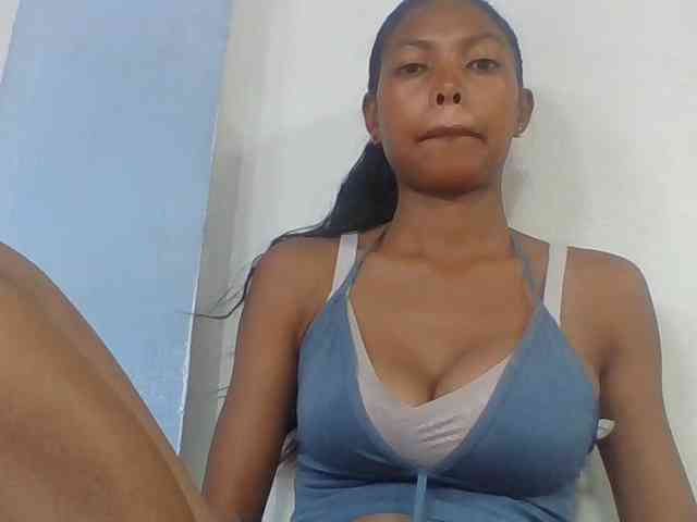 Layah7 webcam
