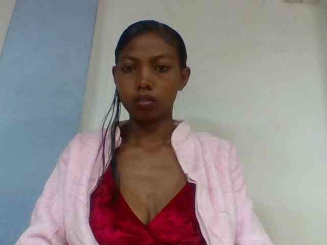 Layah7 webcam