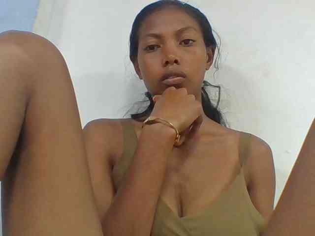 Layah7 webcam