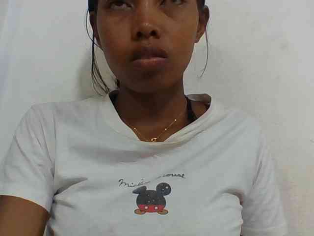 Model: Layah7
