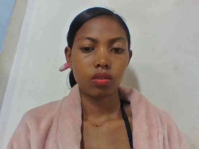 Layah7 webcam