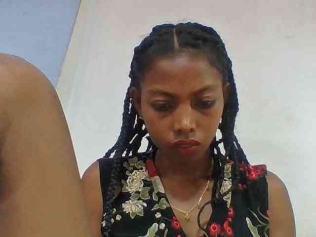 Layah7 webcam