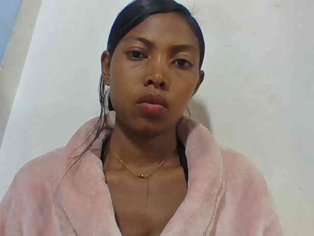 Layah7 webcam