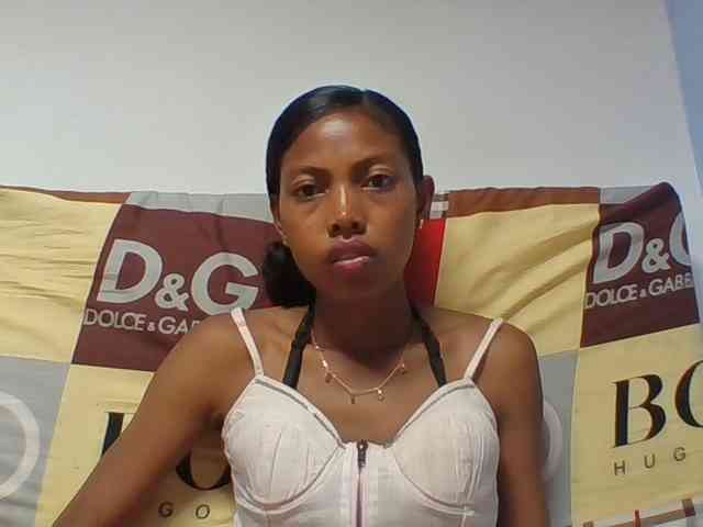Layah7 webcam