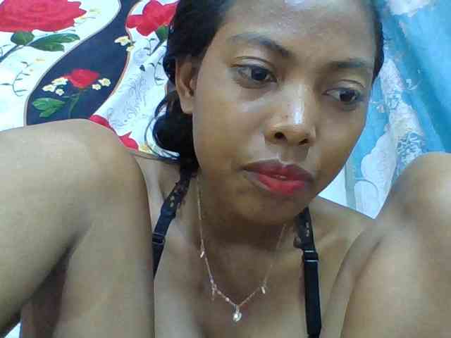 Layah7 webcam