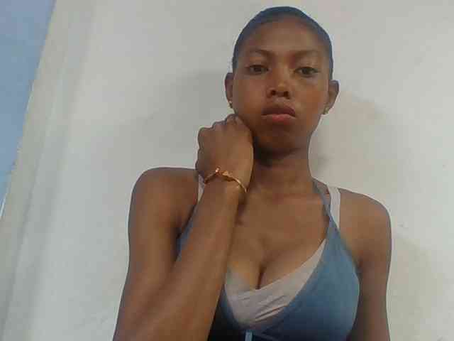 Layah7 webcam