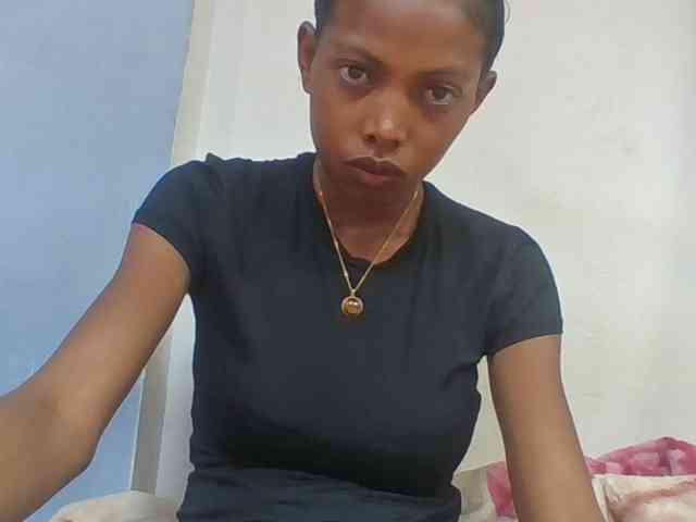 Layah7 webcam