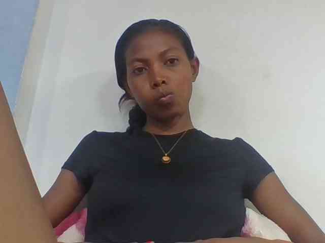 Layah7 webcam