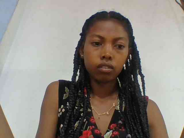 Layah7 webcam