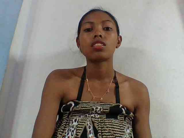 Layah7 webcam