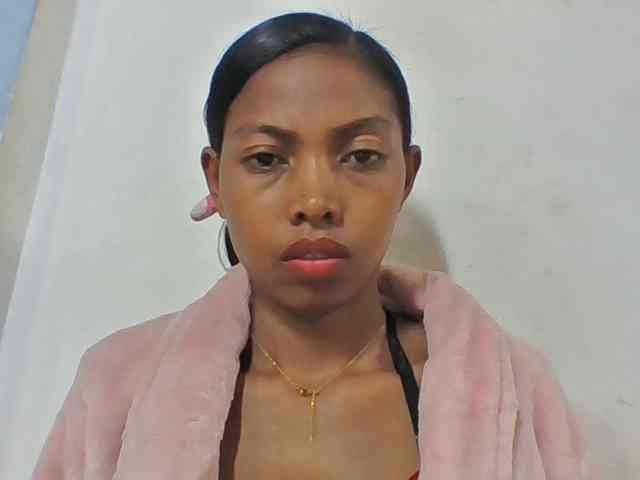 Layah7 webcam