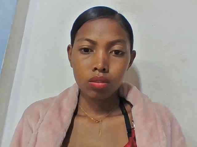 Layah7 webcam