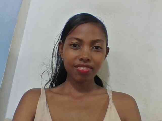 Layah7 webcam