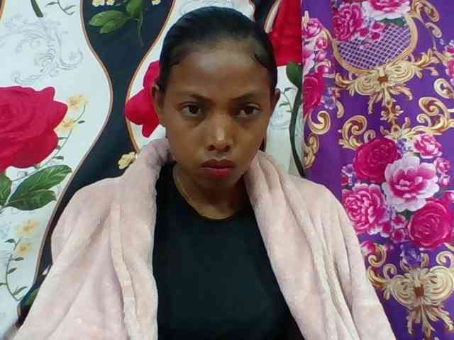 Layah7 Layah7