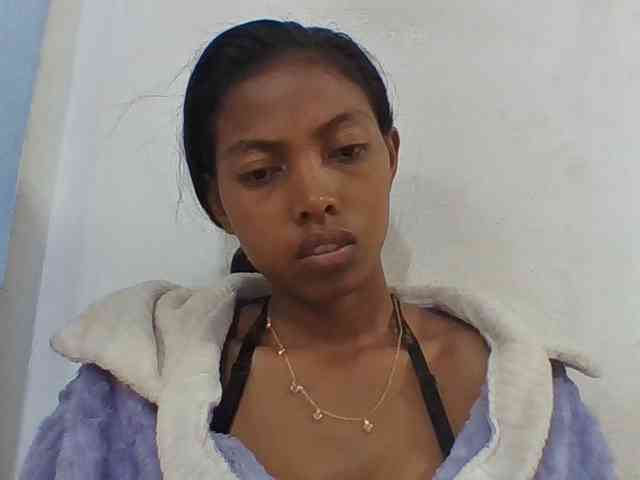 Layah7 webcam