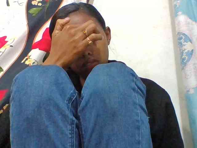 Layah7