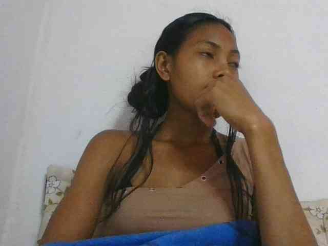 Layah7
