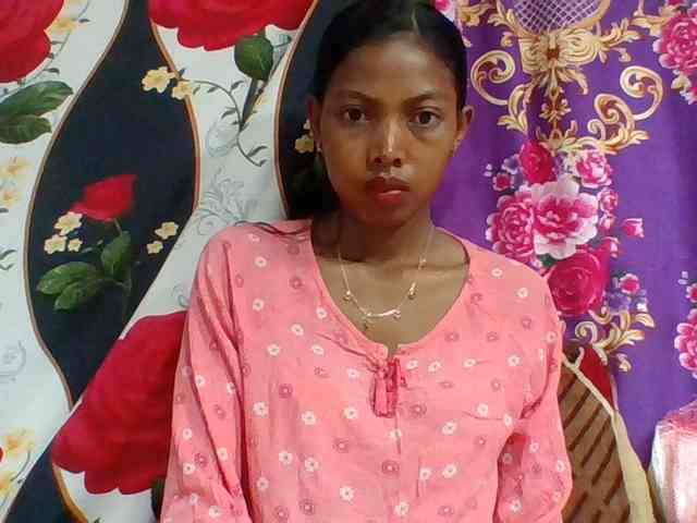 Layah7 webcam
