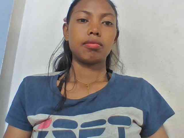 Layah7 webcam