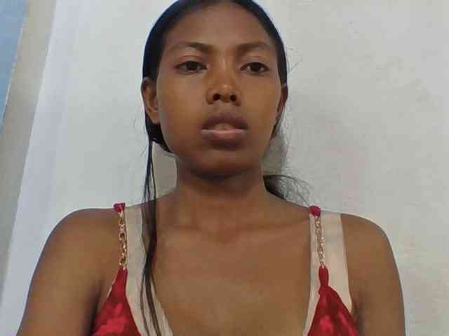 Layah7 webcam