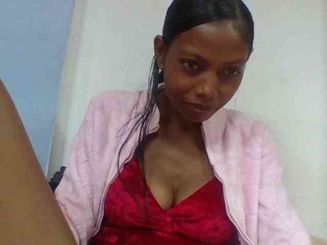 Layah7 webcam