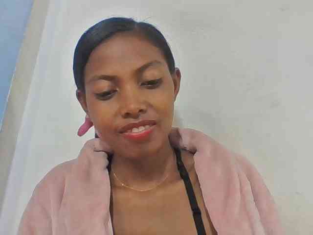 Layah7 webcam