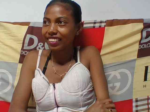 Layah7 webcam
