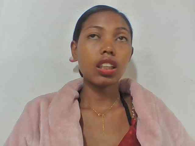 Layah7 webcam