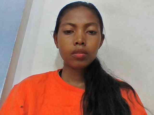 Layah7 webcam