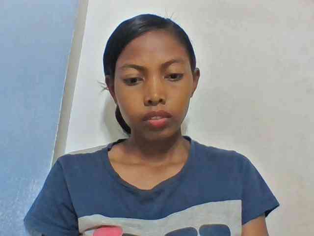 Layah7 webcam