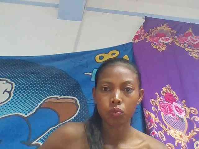 Layah7 webcam