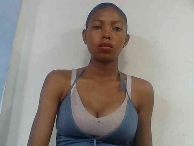 Layah7 webcam