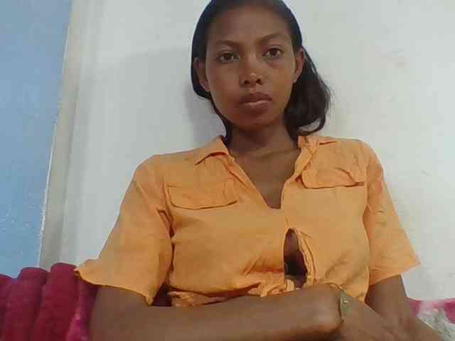 Layah7 webcam