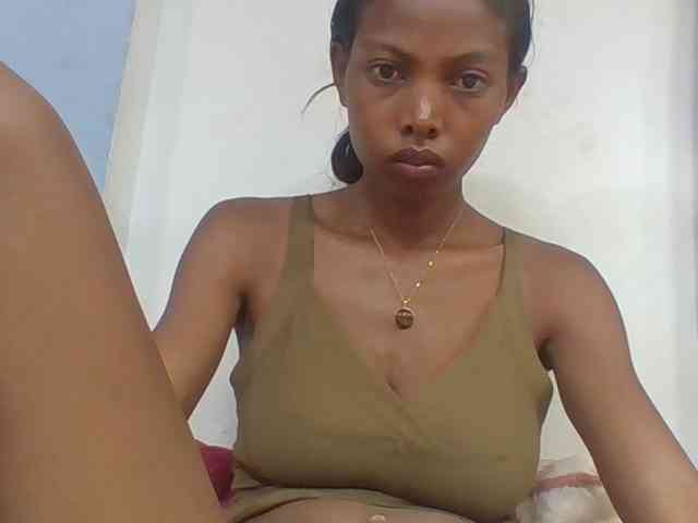 Layah7 webcam