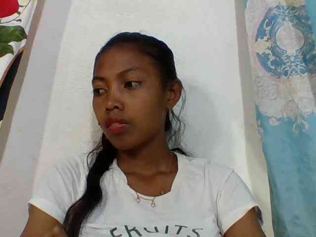 Layah7 webcam