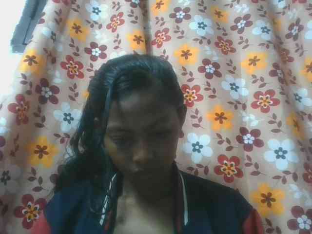 Layah7