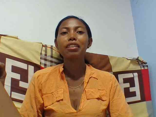 Layah7 webcam