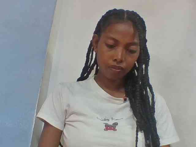 Layah7 webcam