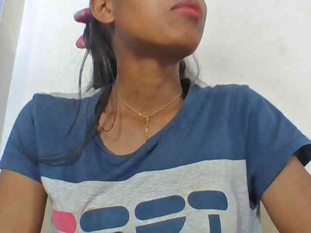 Layah7 webcam