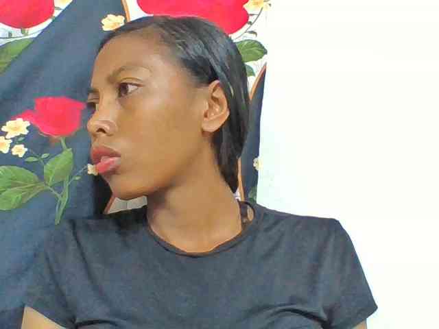 Layah7 webcam