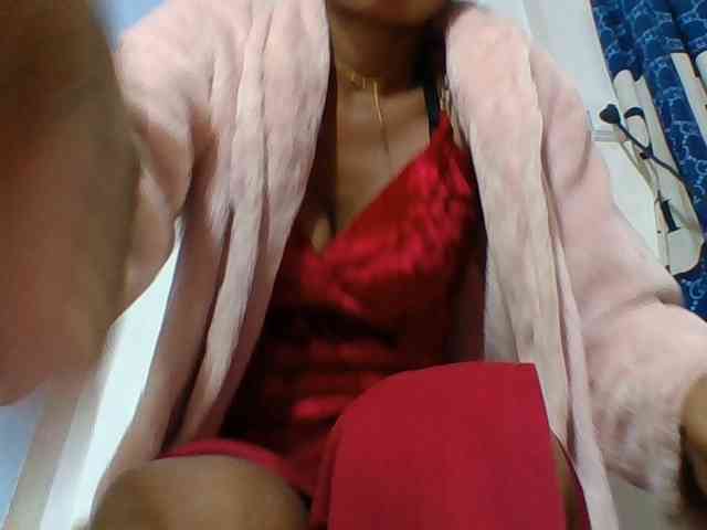 Layah7 webcam