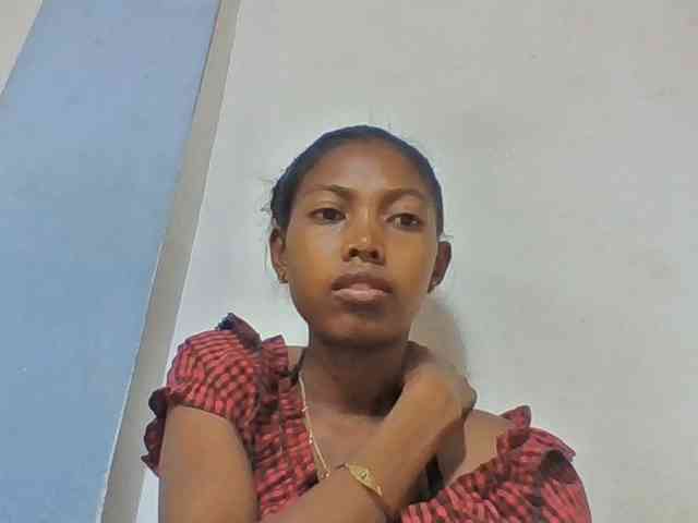 Layah7 webcam