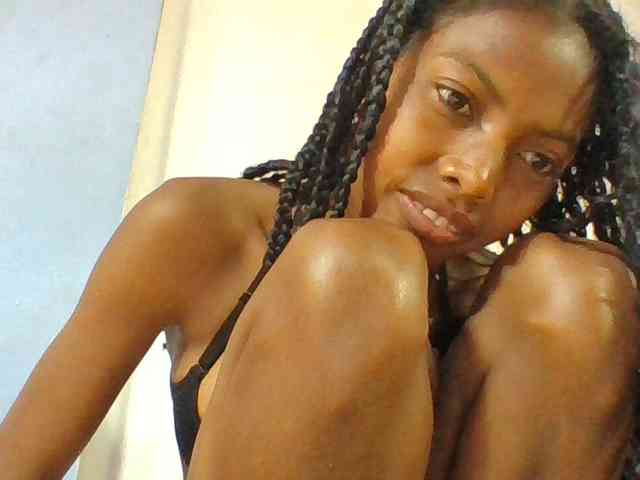 Layah7 Live Webcam on BongaCams