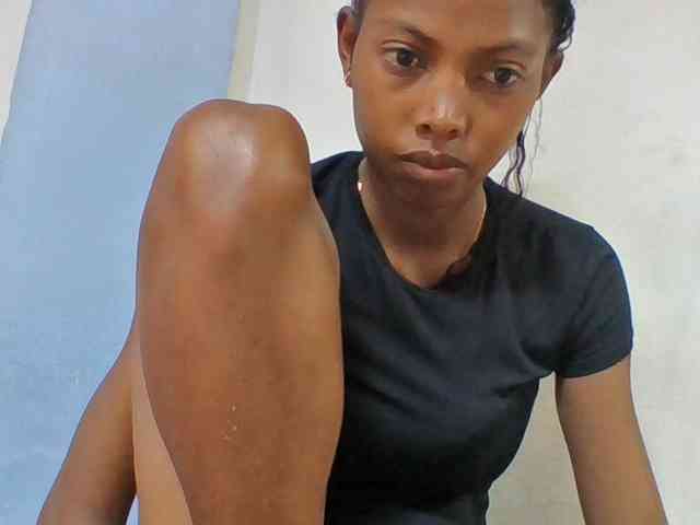 Layah7 webcam