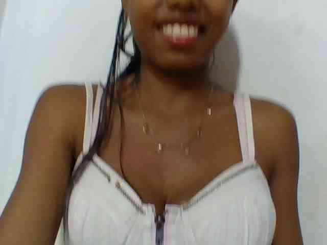 Layah7