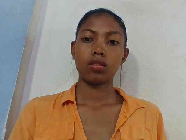 Layah7 webcam